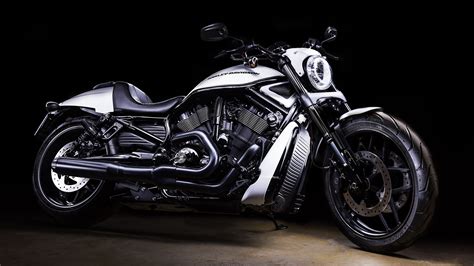 Harley Davidson Bike Images
